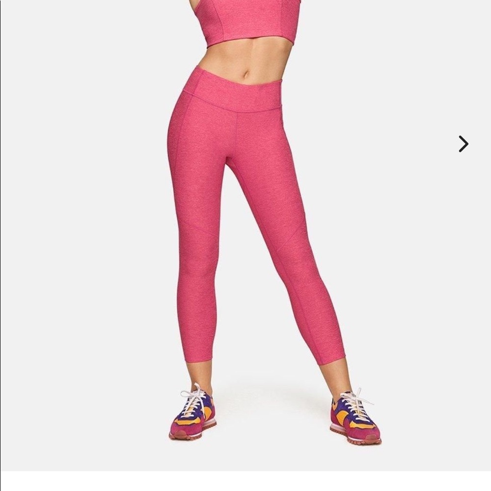 Outdoor Voices ¾ warm up legging
